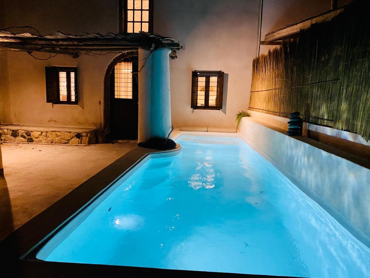 Canava Villas In Santorini Emporio  ภายนอก รูปภาพ