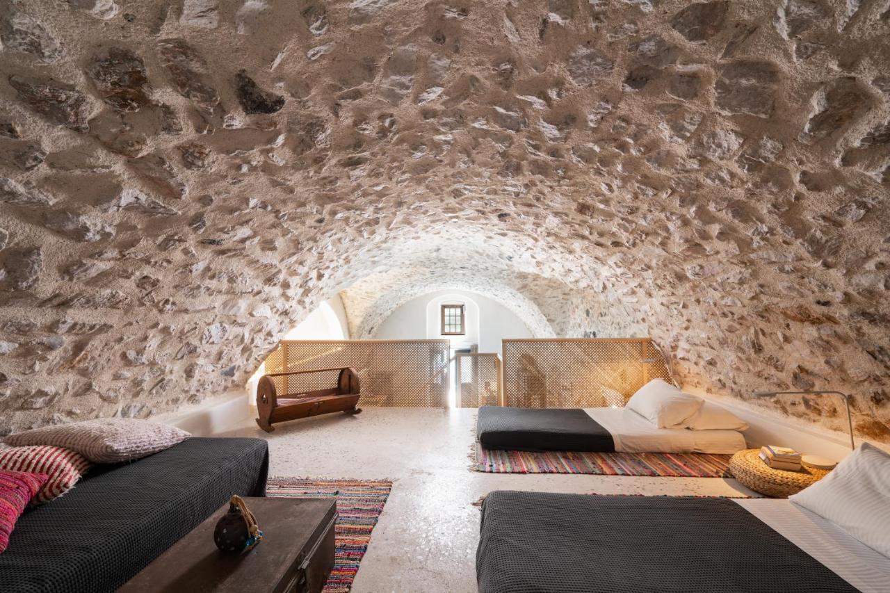 Canava Villas In Santorini Emporio  ภายนอก รูปภาพ